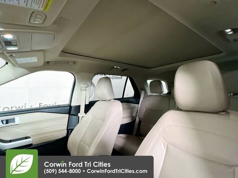 Used 2021 Ford Explorer Limited w/ Hybrid Equipment Group 310A image 27