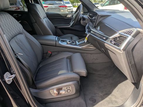 New 2027 BMW X7 M60i AWD/4WD image 25