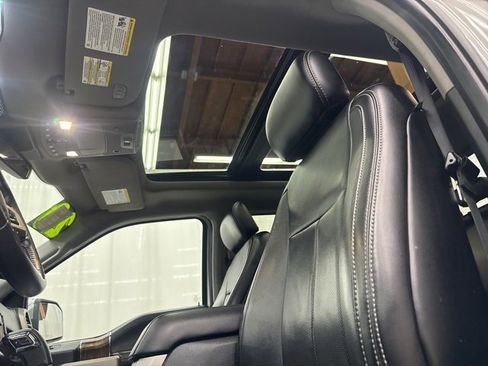 Used 2020 Ford F150 Lariat w/ Equipment Group 502A Luxury image 37