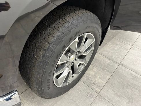 Used 2020 Chevrolet Silverado 1500 LT w/ All-Star Edition image 36