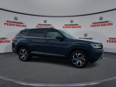 Used 2023 Volkswagen Atlas SEL AWD/4WD image 9