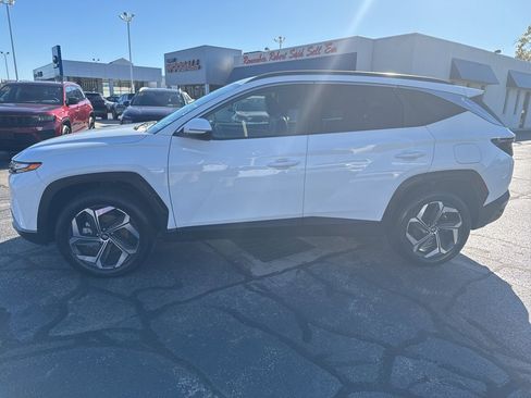 Used 2023 Hyundai Tucson SEL w/ Convenience Package image 3
