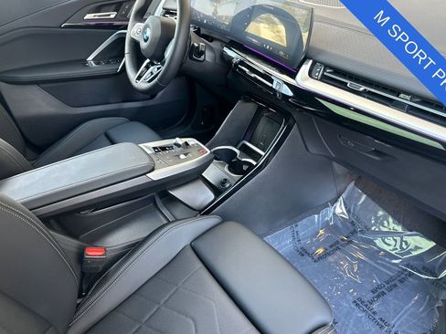 Used 2026 BMW X2 xDrive28i w/ M Sport Package AWD/4WD image 18
