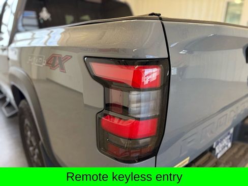 Used 2023 Nissan Frontier PRO-4X w/ Pro-4X Premium Package image 5