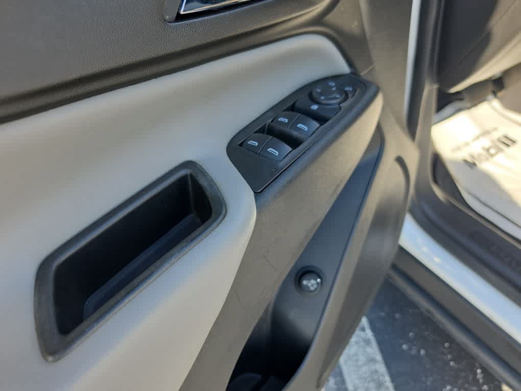 Used 2021 Chevrolet Equinox LT FWD image 21