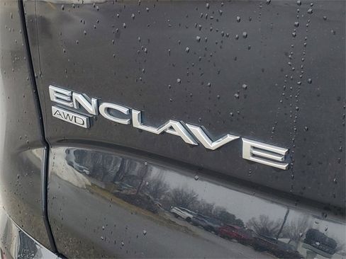Used 2022 Buick Enclave Avenir w/ LPO, Floor Liner Package image 6