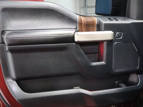 Used 2016 Ford F150 Lariat w/ Equipment Group 502A Luxury AWD/4WD image 29