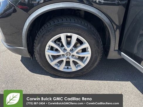 Used 2019 Nissan Rogue SV AWD/4WD image 31
