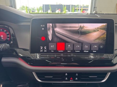 New 2026 Volkswagen Atlas Peak Edition AWD/4WD image 21