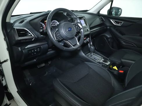 Certified 2023 Subaru Forester Premium image 18