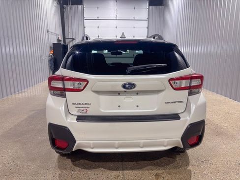 Used 2019 Subaru Crosstrek 2.0i Premium w/ Eyesight System image 7