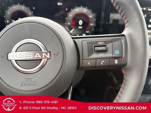 New 2026 Nissan Kicks SR w/ SR Premium Package FWD image 23