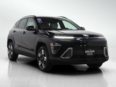 Used 2025 Hyundai Kona SEL image 7