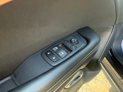 Used 2022 Dodge Challenger R/T RWD image 12
