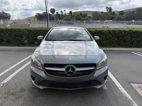 Used 2015 Mercedes-Benz CLA 250 image 2