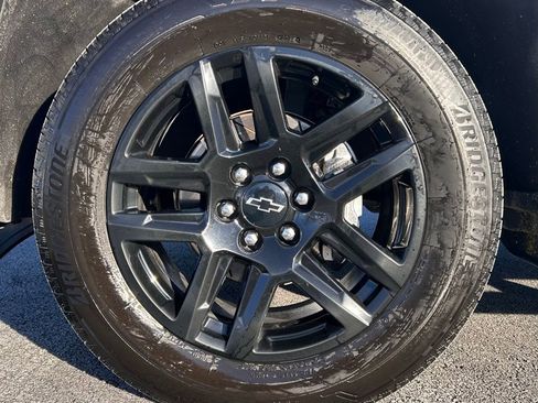 Certified 2023 Chevrolet Silverado 1500 RST w/ Rally Edition image 12