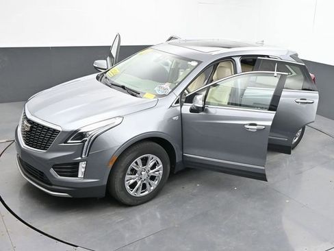 Used 2021 Cadillac XT5 Premium Luxury w/ LPO, Floor Liner Package AWD/4WD image 64