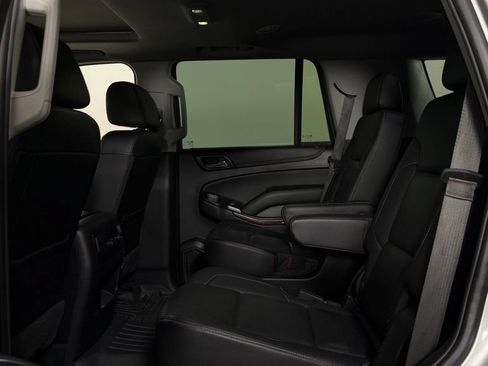 Used 2020 GMC Yukon SLT AWD/4WD image 29