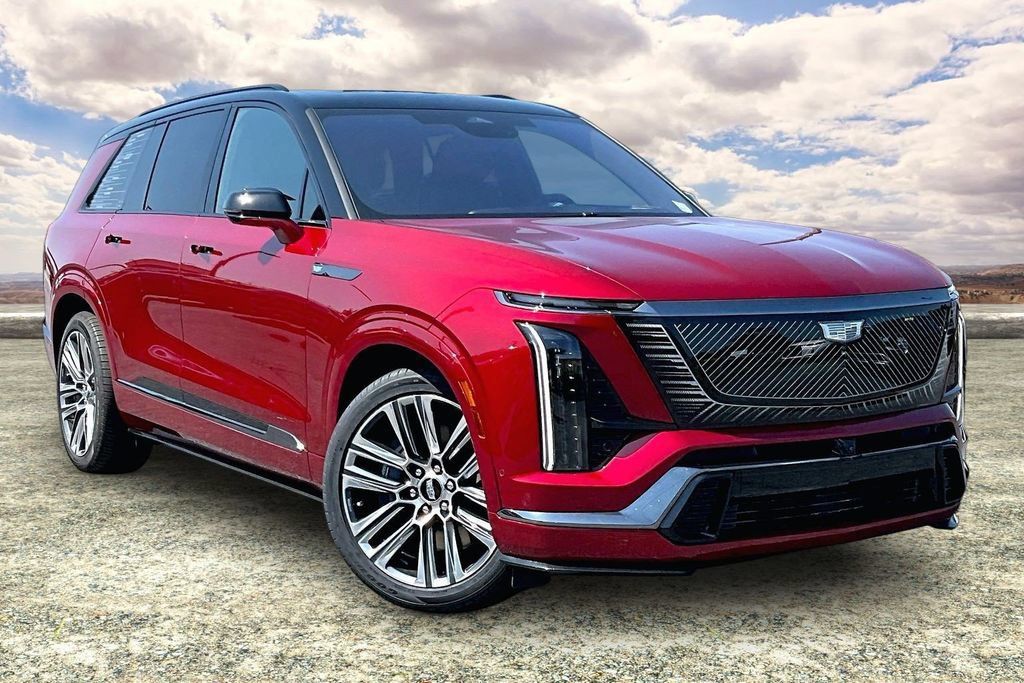Certified 2026 Cadillac Vistiq Platinum w/ LPO, Floor Liner Package AWD/4WD image 1