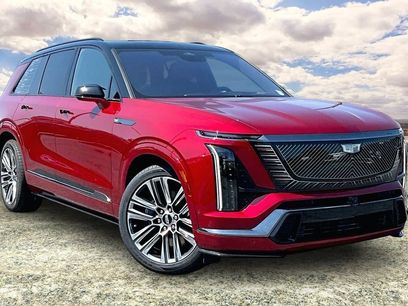 Certified 2026 Cadillac Vistiq Platinum w/ LPO, Floor Liner Package
