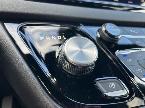 New 2026 Chrysler Voyager LX image 19