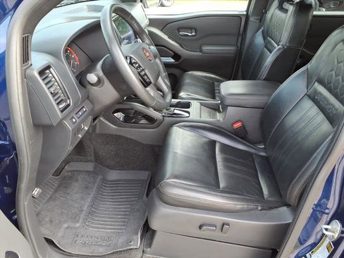 Used 2022 Nissan Frontier PRO-4X w/ Pro-4X Premium Package image 7