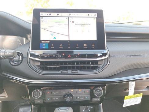 New 2026 Jeep Compass Limited w/ Sun, Sound & Navigation Group image 20