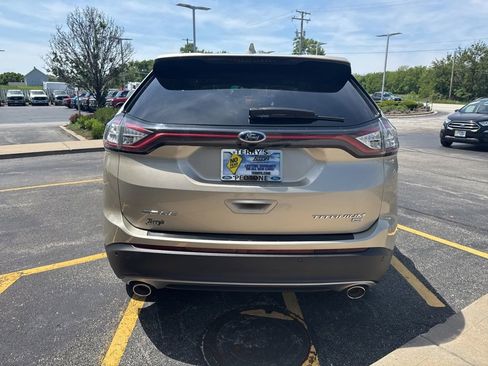 Used 2018 Ford Edge Titanium w/ Equipment Group 301A AWD/4WD image 5