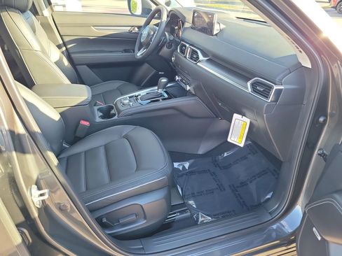 New 2025 MAZDA CX-5 AWD 2.5 S w/ Premium Plus Pkg image 15