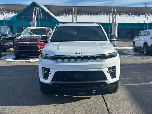 New 2026 Jeep Grand Wagoneer 4WD w/ Premium Group I image 3