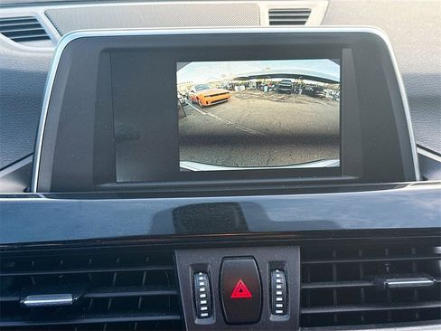 Used 2018 BMW X1 sDrive28i image 14