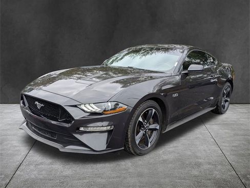 Used 2022 Ford Mustang GT w/ Equipment Group 301A image 8
