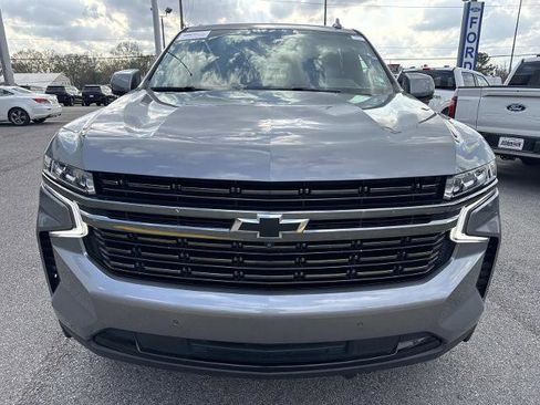 Used 2022 Chevrolet Tahoe RST w/ Luxury Package RWD image 2