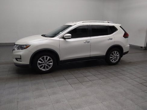 Used 2018 Nissan Rogue SV FWD image 2