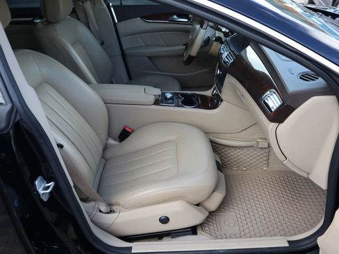 Used 2014 Mercedes-Benz CLS 550 image 22