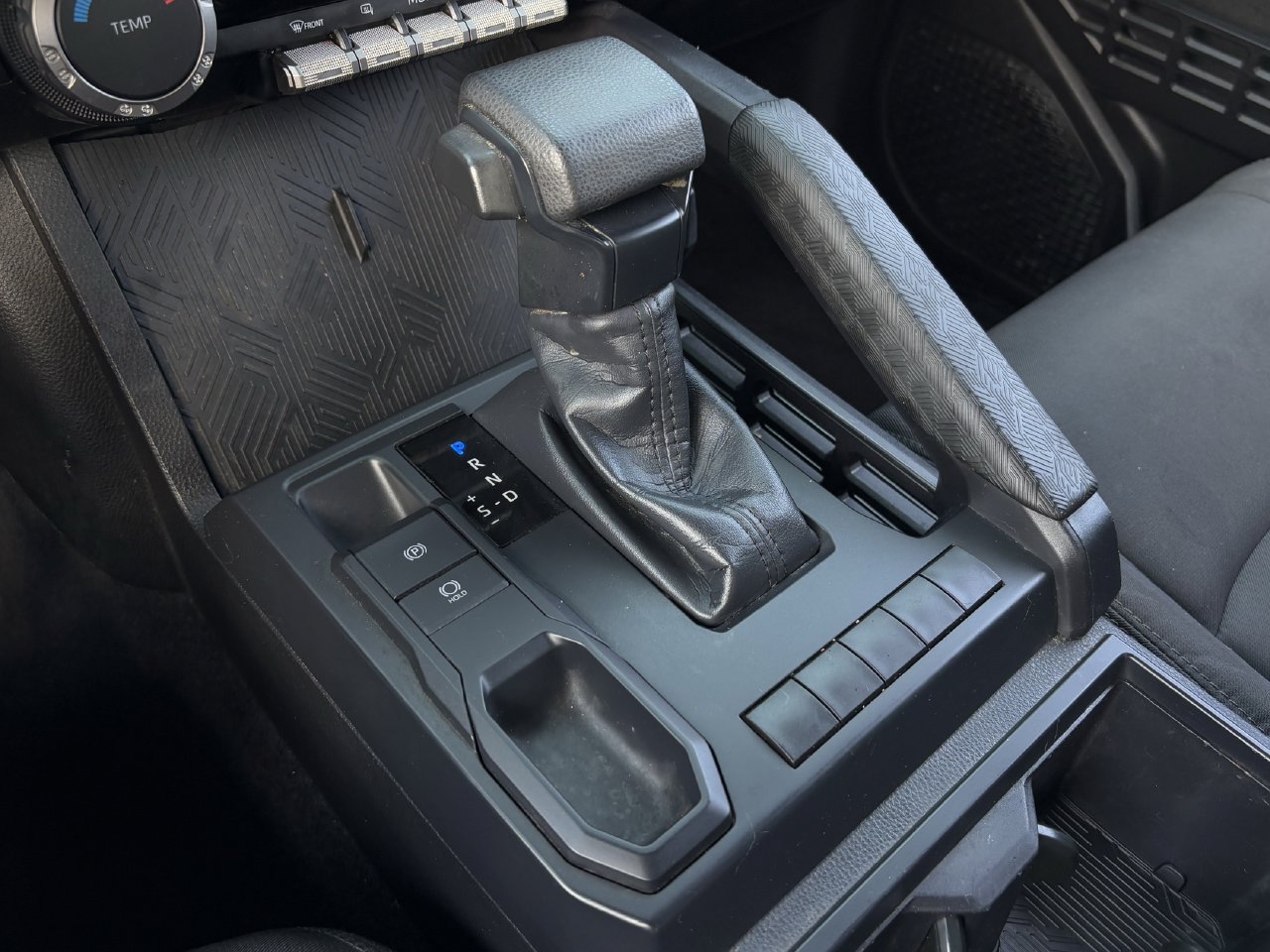 Used 2024 Toyota Tacoma SR RWD image 19