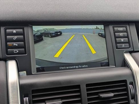 Used 2019 Land Rover Discovery Sport SE AWD/4WD image 13