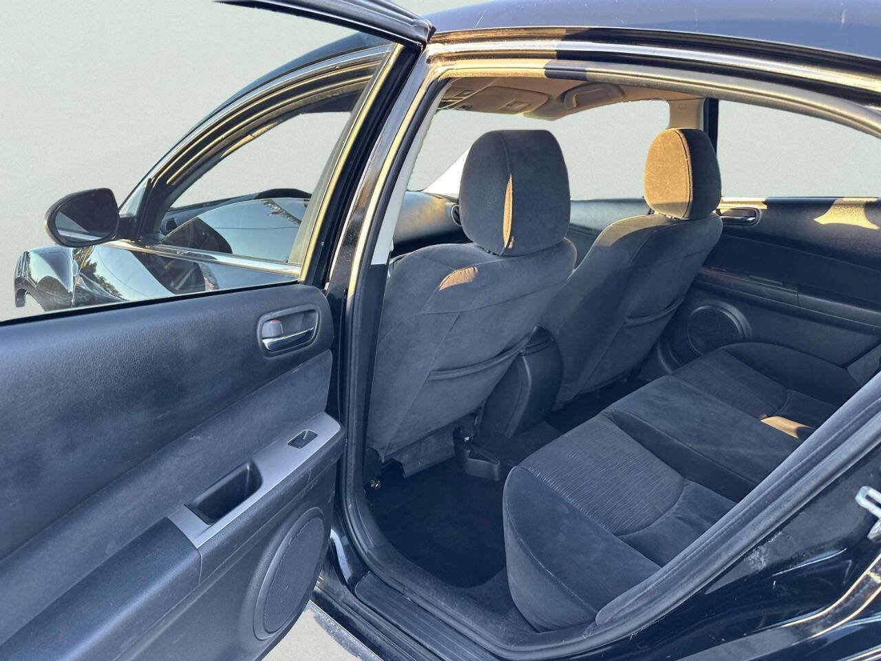 Used 2010 MAZDA MAZDA6 i Touring FWD image 27