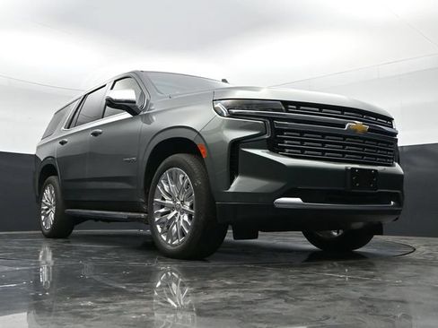 Used 2023 Chevrolet Tahoe Premier AWD/4WD image 43