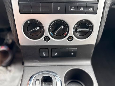 Used 2007 Ford Explorer XLT AWD/4WD image 36