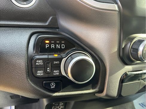 Used 2020 RAM 1500 Big Horn AWD/4WD image 28
