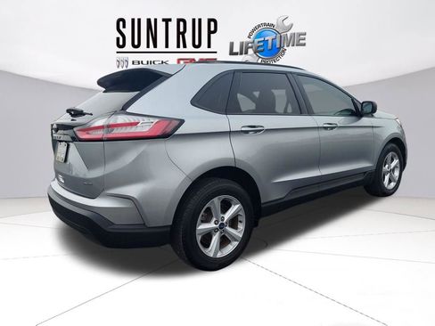 Used 2022 Ford Edge SE image 6