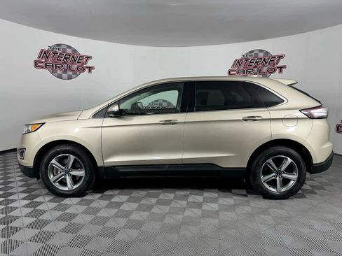 Used 2018 Ford Edge Titanium w/ Technology Package AWD/4WD image 4