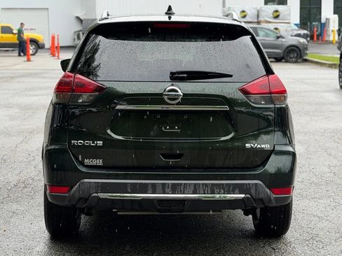 Used 2018 Nissan Rogue SV AWD/4WD image 4