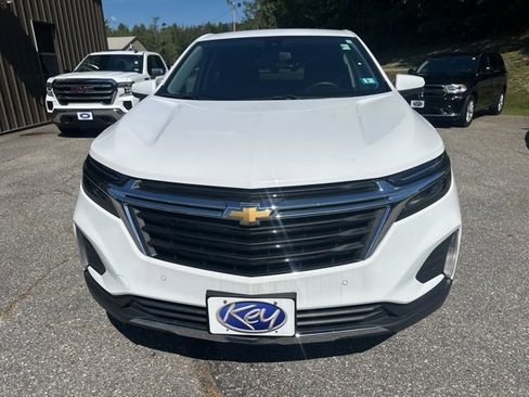 Used 2024 Chevrolet Equinox LT image 3