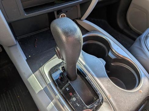 Used 2016 Honda Pilot LX image 12