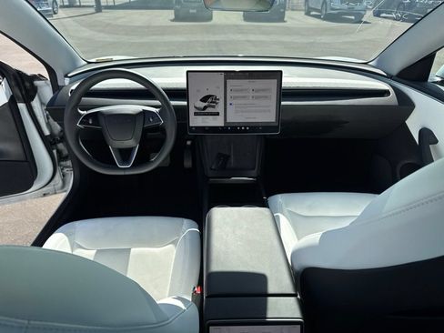 Used 2024 Tesla Model 3 Standard Range RWD image 15