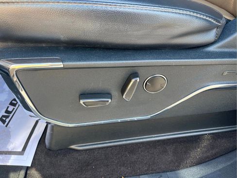 Used 2021 Ford F150 Lariat RWD image 11
