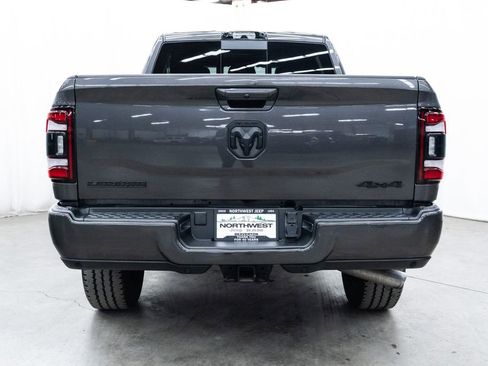 Used 2024 RAM 2500 Laramie w/ Night Edition AWD/4WD image 5