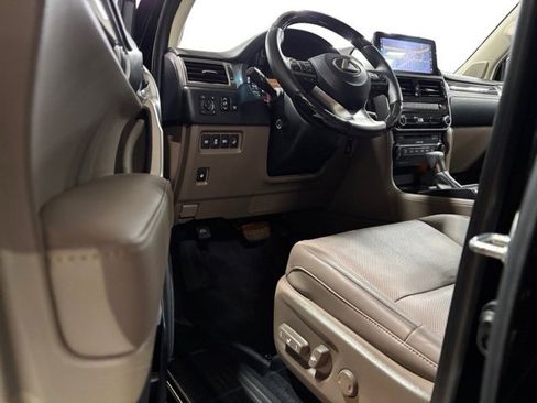 Used 2023 Lexus GX 460 Premium image 9